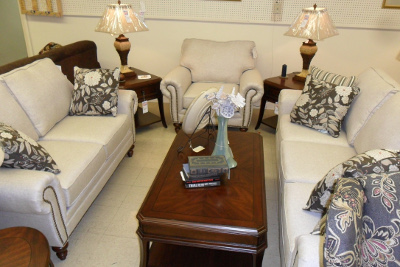 Coffee Tables in Mooresville, North Carolina