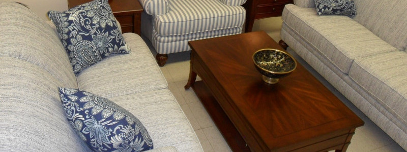 Sofa Tables in Kannapolis, North Carolina