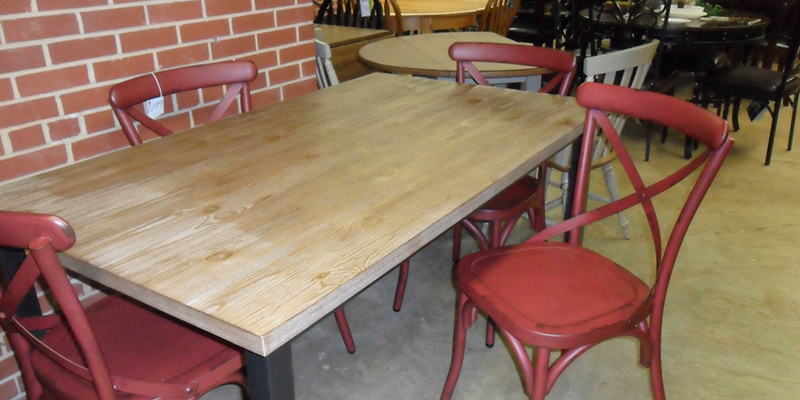 Dining Room Tables in Concord, North Carolina